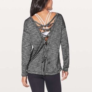 Lululemon Laced With Intent Long Sleeve Heathered Black 6